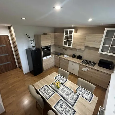 Pod Lesom - Rodinny Oddych Nedaleko Bojnic *