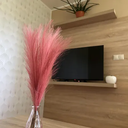 Pod Lesom - Rodinny Oddych Nedaleko Bojnic